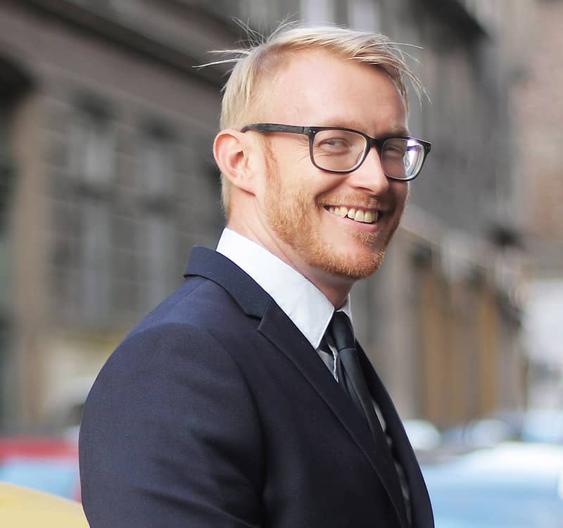 Team Member Retrato de Alberto M. CEO y fundador de Plaza Advocats: Servicios de asesoría y abogacía.